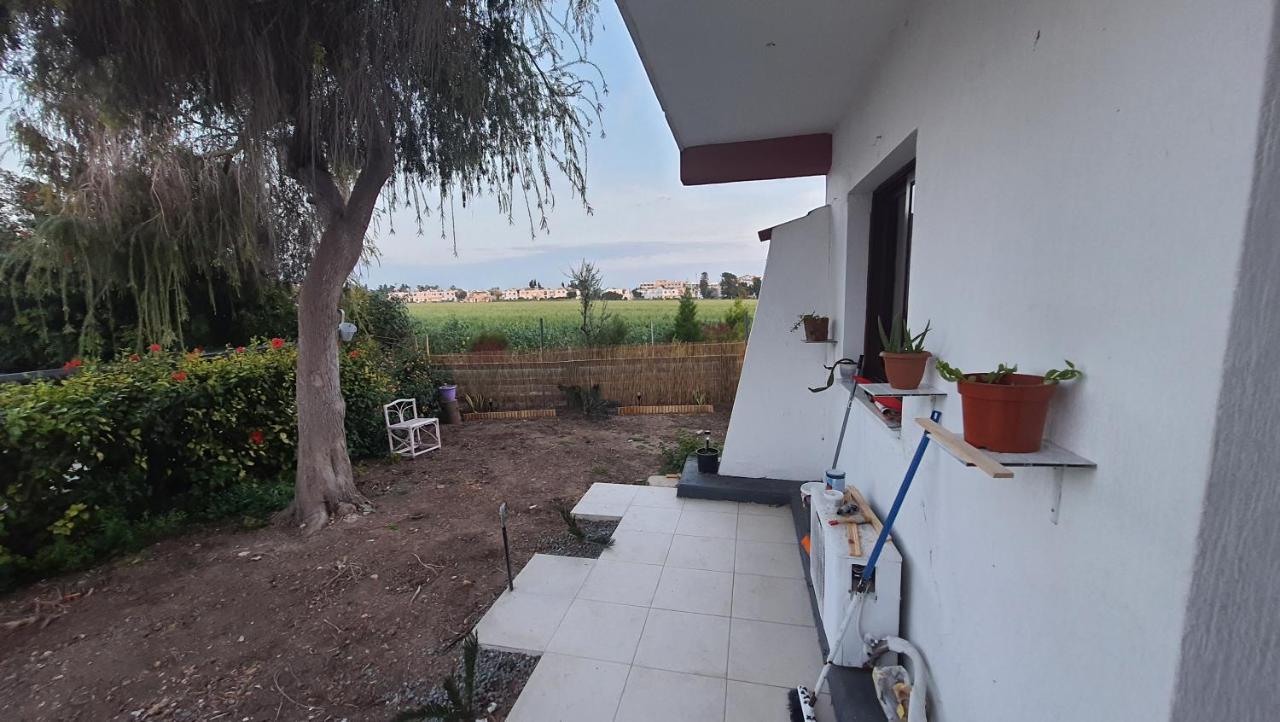 Апартаменти Nice Holiday Apartment Пафос
